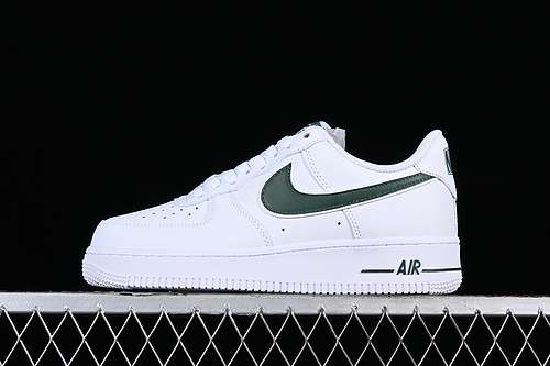 280AT2423104AIR FORCE 1 07 LOW UNIVERSITY GOLD WHITEGREENWOMAN3639MAN4045