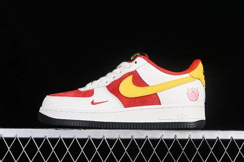 340LX1988001AIR FORCE 1 07 LOW WHITEREDYELLOWWOMAN3639MAN4045