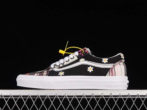 250VN0A5KRSUUWOLD SKOOL PLAID PATCHWORK BLACKWHITEREDWOMAN3539MAN4044