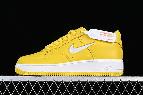 280FJ1044700AIR FORCE 1 07 LOW ROYAL JEWEL WHITEYELLOWWOMAN3639MAN4045
