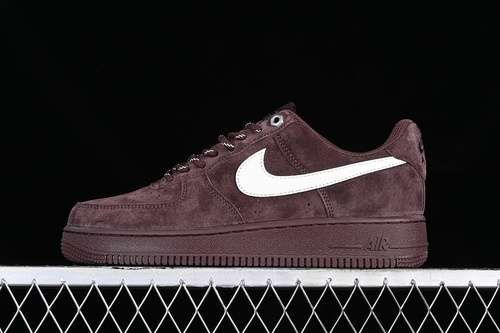 320CW2288111AIR FORCE 1 07 LOW BROWNWHITEWOMAN3639MAN4045
