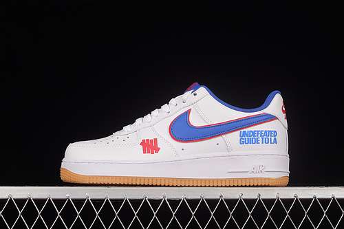 300DM8461100UNDEFEATED X AIR FORCE 1 LOW 5 ON IT WHITEBLUEWHITEMAN3945