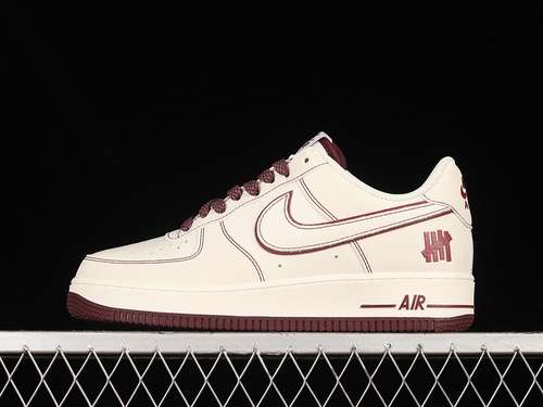 340UN3699022UNDEFEATED X AIR FORCE 1 LOW 07 WHITEWHITEWINE REDWOMAN3639MAN4045