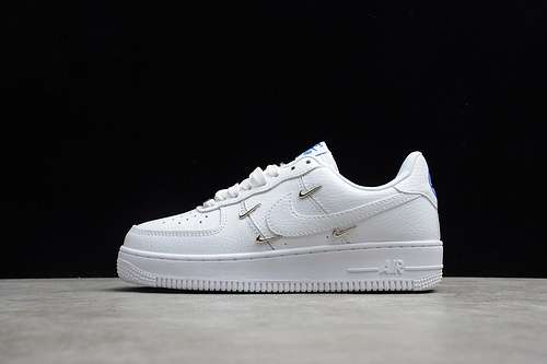260CT1990100AIR FORCE 1 LOW LX WHITEHYPER ROYALBLACKWOMAN3639MAN4044