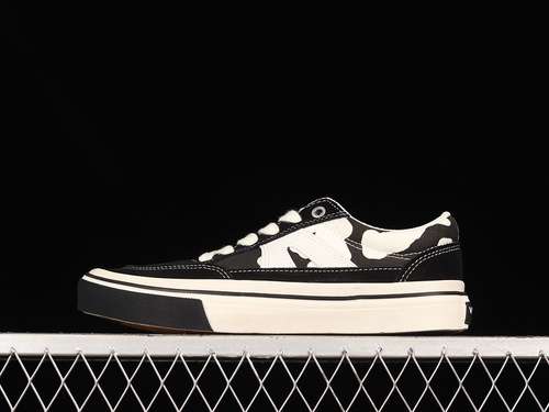 260VISION STREET WEAR STICK BLACKWHITEBLACKWOMAN3539MAN4043