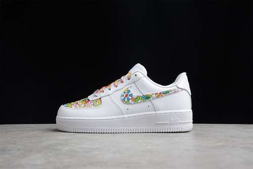 360DD8959100AIR FORCE 1 LOW 07 WHITEWHITEMULTICOLORWOMAN3639MAN4045