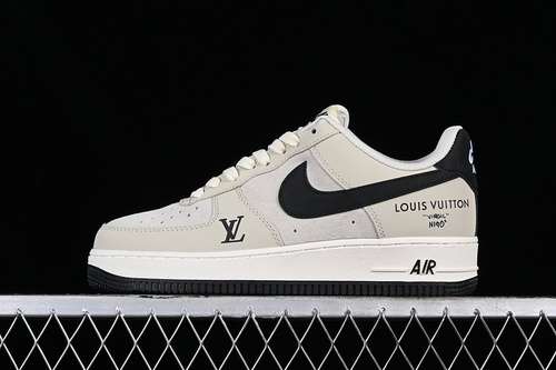 260BS8856820AIR FORCE 1 07 LOW WHITEBLACKGREYWOMAN3639MAN4045