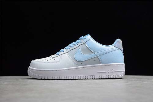 300CZ0337400AIR FORCE 1 LOW 07 LV8 PSYCHIC BLUEFOOTBALL GREYWHITEUNSIEX3645