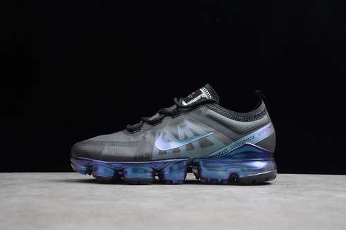 AR6631001AIR VAPORMAX 2019 THROWBACK BLACKLASER FUCHSIAANWOMAN3639MAN40451110