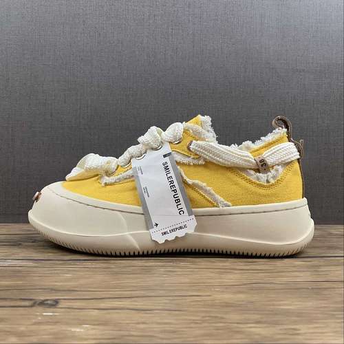 330SMILEREPUBLIC ORIGINAL SNEAKERS YELLOWYELLOWYELLOWWOMAN3540
