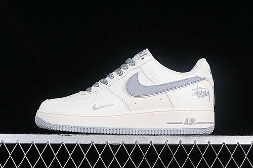 280AE1686105AIR FORCE 1 07 LOW OFF WHITEGREYWOMAN3639MAN4045