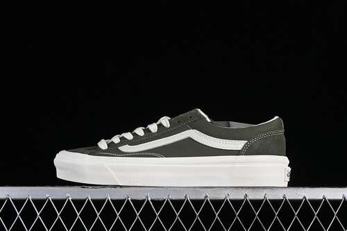 230VN0A3AUURY6PILGRIM SURF  SUPPLY X VAULT OLIVEWOMAN3539MAN4044