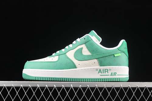 300341524002AIR FORCE 1 LOW 07 X LV WHITEWHITEGREENMAN4045