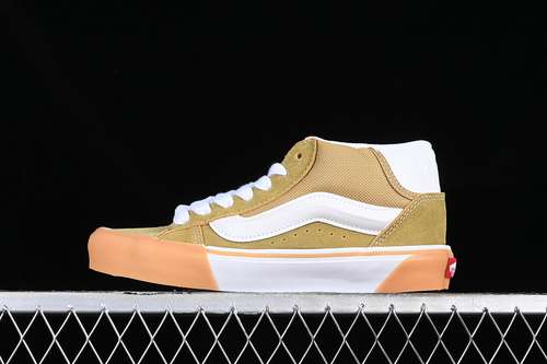 250VN000CQ95SMRVANS KNU SKOOL WHITEBROWNWOMAN3539MAN4044