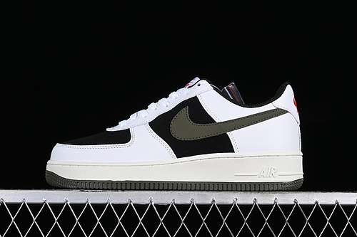 320AV0383226AIR FORCE 1 LOW WHITEBLACKGREENWOMAN3639MAN4045