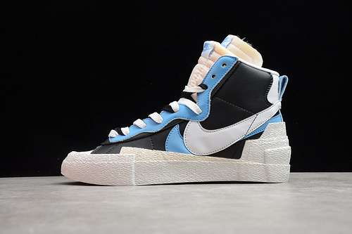 300BV0072 001SACAI X BLAZER MID BLACKUNIVERSITY BLUEWHITEUNISEX3645