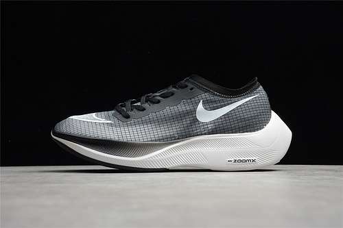 280AO4568001ZOOMX VAPORFLY NEXT BLACKBLACKWHITEWOMAN3639MAN4045