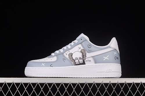340CW2288111AIR FORCE 1 07 LOW X KAWS WHITEWHITELIGHT BLUEWOMAN3639MAN4045