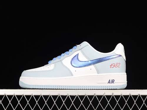 340CW1888609AIR FORCE 1 LOW 07 WHITELIGHT BLUEBLUEWOMAN3639MAN4045