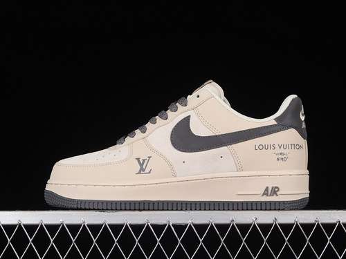 340BS8856820LV X AIR FORCE 1 LOW 07 BEIGEBLACKLIGHT KHAKIWOMAN3639MAN4045