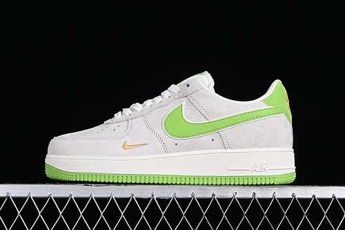 340KK5636320AIR FORCE 1 07 LOW WHITEGREYGREENWOMAN3639MAN4045