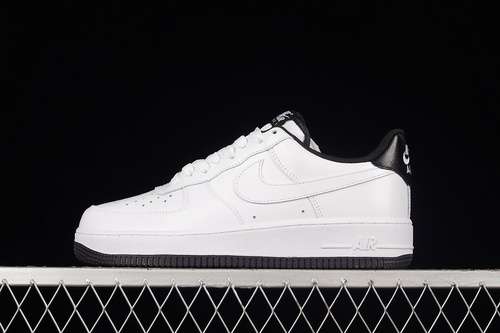290DR9867102AIR FORCE 1 LOW WHITEWHITEBLACKWOMAN3639MAN4045