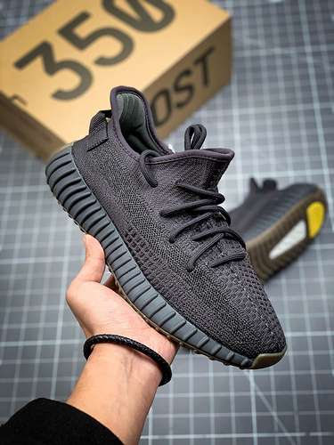 580FY4176YEEZY BOOST 350 V2 CINDER REFLECTIVE CINDERCINDERCINDERUNISEX3647