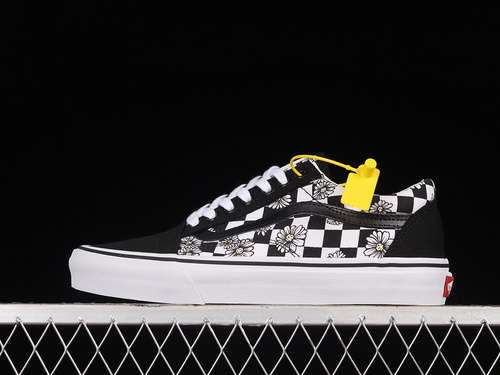 250VN0A5KR6GF6OLD SKOOL SHOES BLACKWHITEBLACKWOMAN3539MAN4044