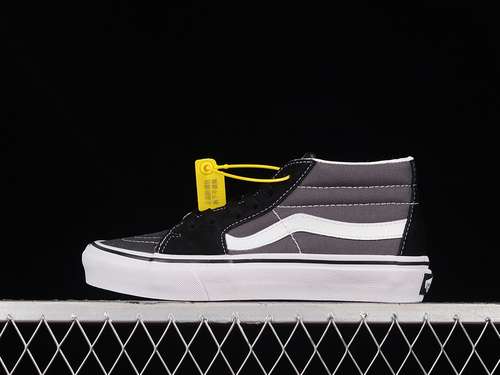 250VN0A3WM32PDSK8 MID REISSUE BLACKWHITEGREYWOMAN3539MAN4044