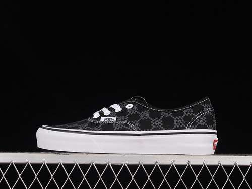 220VN0A5KS9BLAMONOGRAM AUTHENTIC SKATE SHOES BLACKBLACKWHITEWOMAN3539MAN4044