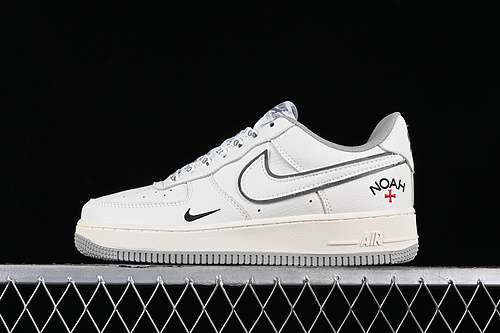 320NY660711NOAH AIR FORCE 1 07 LOW WHITEGREYWOMAN3639MAN4045