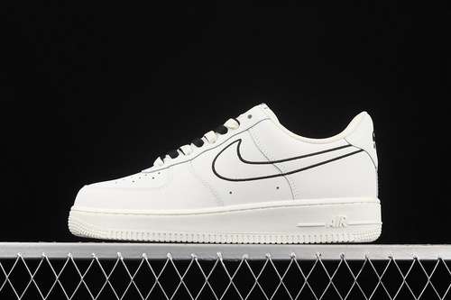 300CL6326158AIR FORCE 1 LOW WHITEWHITEBLACKWOMAN3639MAN4045
