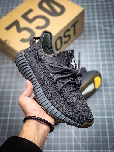 280FY2903YEEZY BOOST 350 V2 CINDER CINDERCINDERCINDERWOMAN3639MAN4047