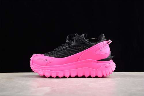 630MONCLER TRAILGRIP GTX BLACKPINKWOMAN3639MAN4046
