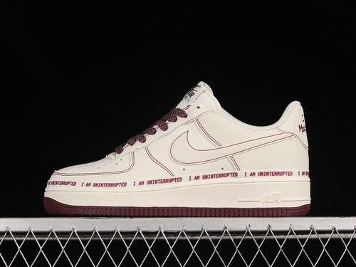 300HL6959887UNINTERRUPTED X AIR FORECE 1 LOW 07 MORE THANWOMAN3639MAN4045