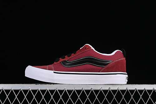 230VN0009QC02YVANS CLASSICS KNU SKOOL WHITEREDBLACKWOMAN3539MAN4045