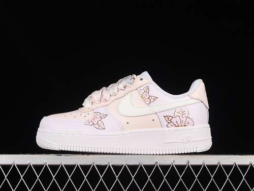 320DD8959100AIR FORCE 1 07 LOW WHITEPINKWOMAN3639MAN4045