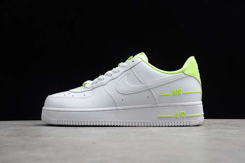 300CJ1379101AIR FORCE 1 LOW DOUBLE AIR WHITEBARELY VOLTWOMAN3639MAN4045