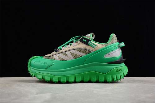 630MONCLER TRAILGRIP GTX GREYBROWNGREENWOMAN3639MAN4046