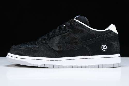 530CZ5127001MEDICOM TOY X SB DUNK LOW BERBRICK BLACKWHITEUNISEX36475