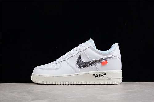420AO4297100OW X AIR FORCE 1 COMPLEXCON EXCLUSIVE WHITEMETALLIC SILVERSAIL