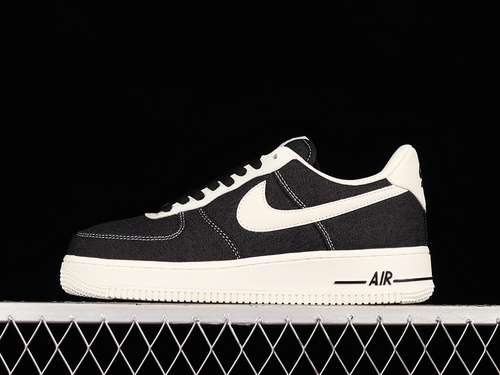 320DG2296001AIR FORCE 1 LOW 07 BLACKBLACKCREAM WHITEWOMAN3639MAN4045