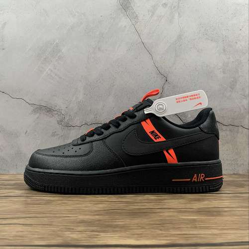 280CT4683001AIR FORCE 1 LOW LV8 KSA WORLDWIDE PACK BLACKTOTAL ORANGEBLACKUNISEX3645