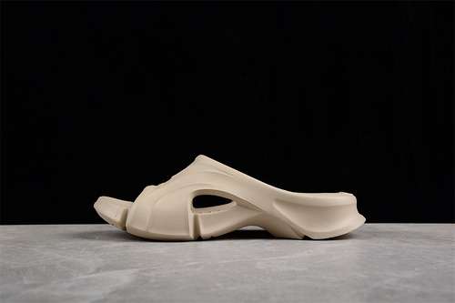 200BALENCIAGA AW22 HD SNEAKERS BEIGEBEIGEBEIGEMAN3946