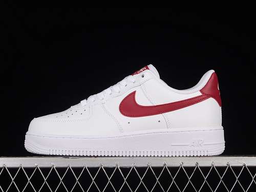 270315115154AIR FORCE 1 07 WHITENOBLE REDWHITEWHITEWOMAN3639MAN4045