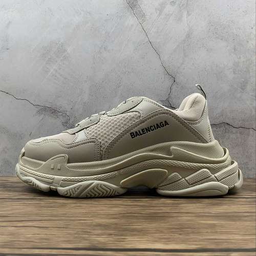 470BALENCIAGA TRIPLE S SNEAKER DADSHOE BEIGEBEIGEBLACKWOMAN3539MAN4046