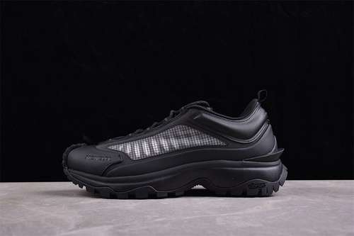540MONCLER TRAILGRIP GTX BLACKGREYWOMAN3639MAN4046