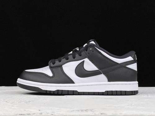 380CU1726001SB DUNK LOW SP BLACKWHITEWOMAN3639MAN4046