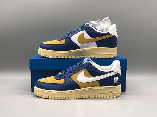 DM8462400UNDEFEATED X AIR FORCE 1 LOW SP DUNK VS AF1 COURT BLUEWHITEGOLDMAN4046