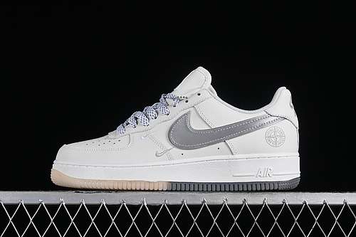 340SL240333AIR FORCE 1 07 LOW WHITEGREYWOMAN3639MAN4045